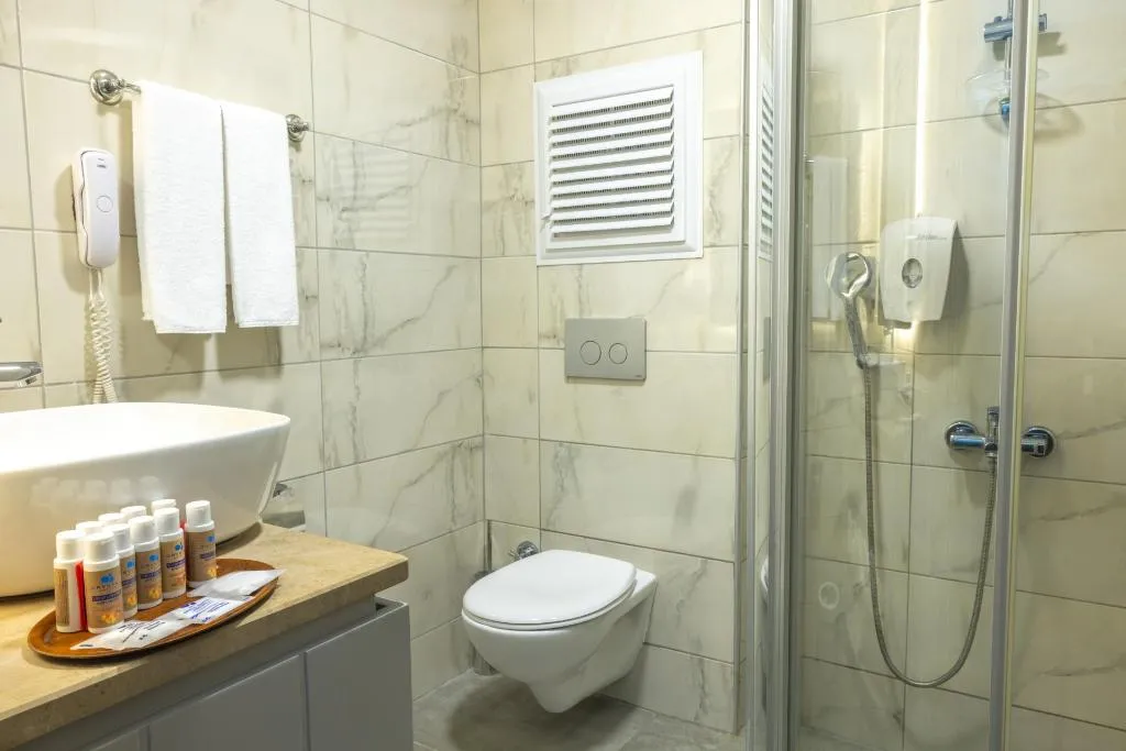 Room, Crystal Flora Pearl Collection, Antalya