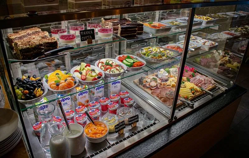 Restaurant, Residence Trafick (Self-service check-in), Prague