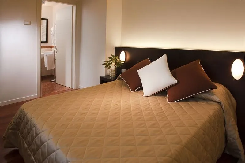 SUITE WITH VIEWS Room, Eden Rock Resort, Florence