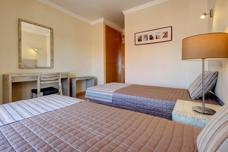 VILLA THREE BEDROOMS Room, Pinheiros da Balaia Villas, Algarve