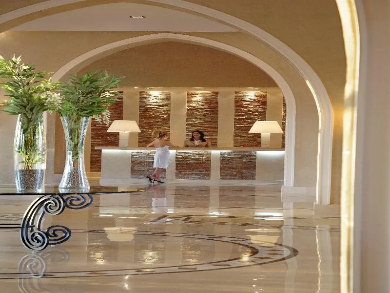 Lobby, Jaz Mirabel Park, Red Sea Riviera