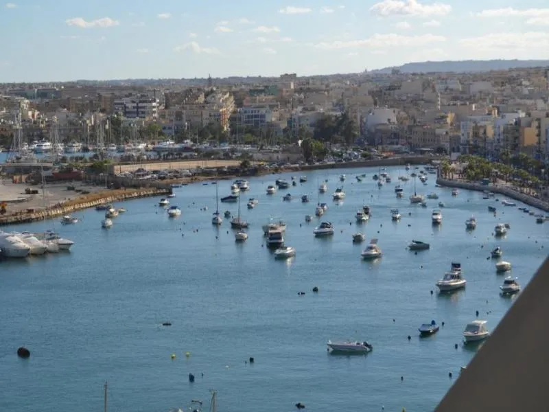Terrace, Pebbles Boutique Aparthotel, Malta