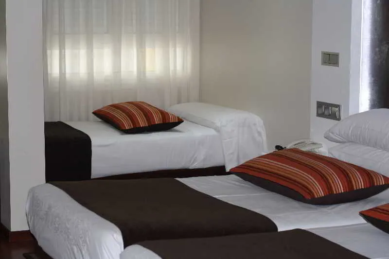 TRIPLE STANDARD Room, Francisco I, Madrid