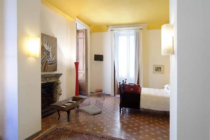 General view, Palazzo Giaraca, Catania