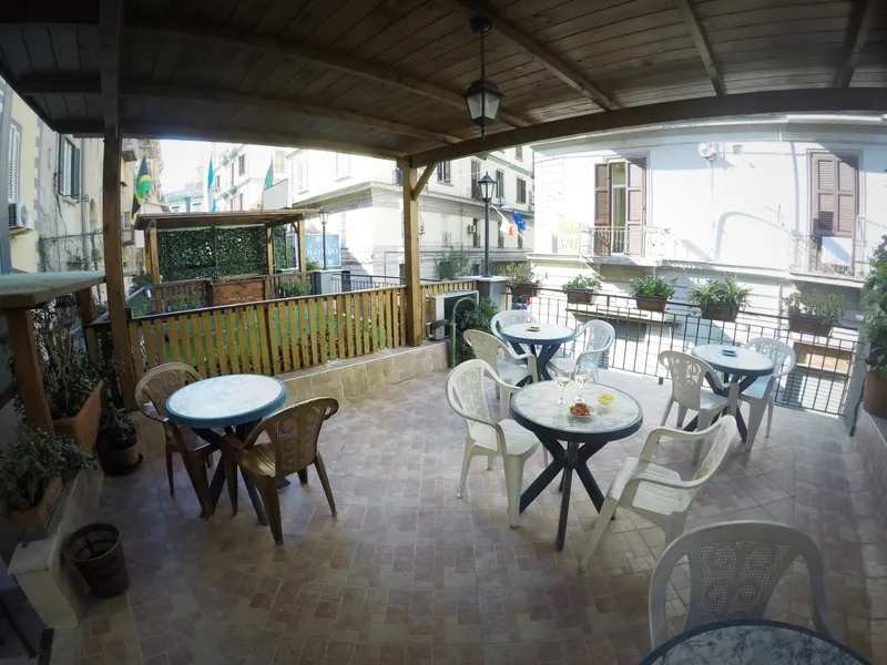 Terrace, Colombo, Naples