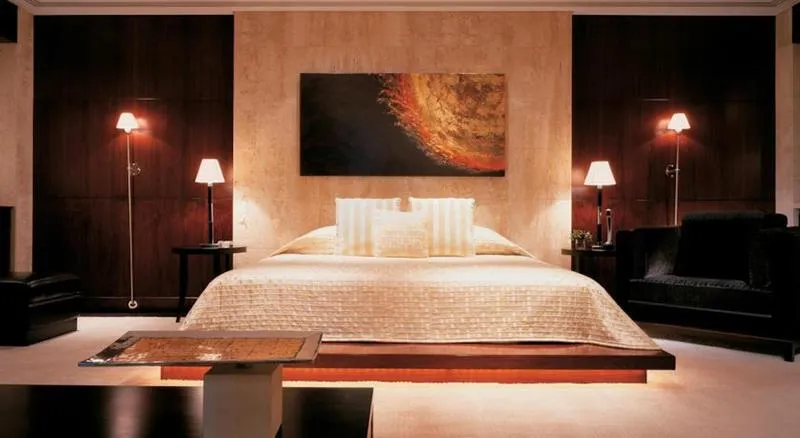 Double or Twin DELUXE Room, Shangri-La Dubai, Dubai