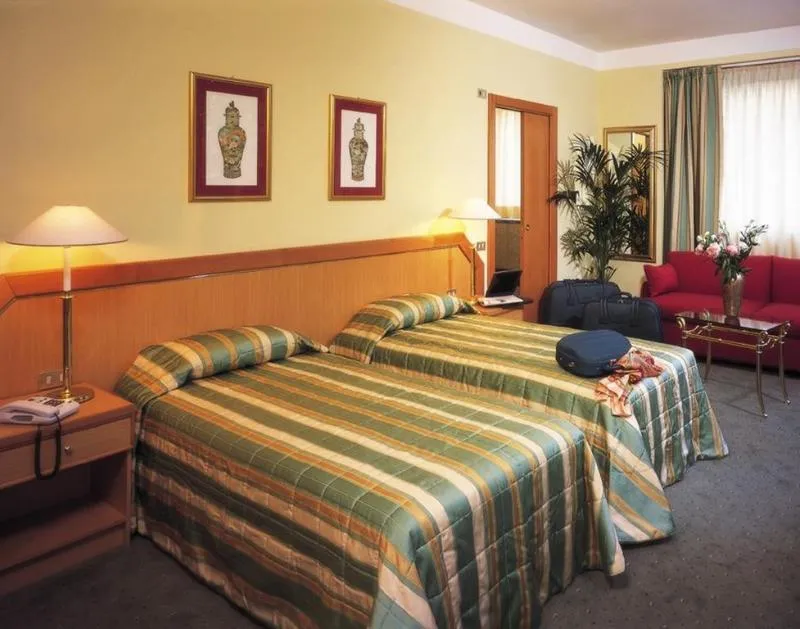 TRIPLE STANDARD Room, Hotel Nasco, Milan