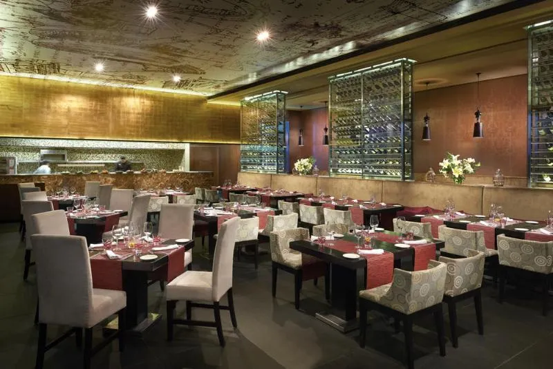 Restaurant, Residences at The Fives, Playa Del Carmen