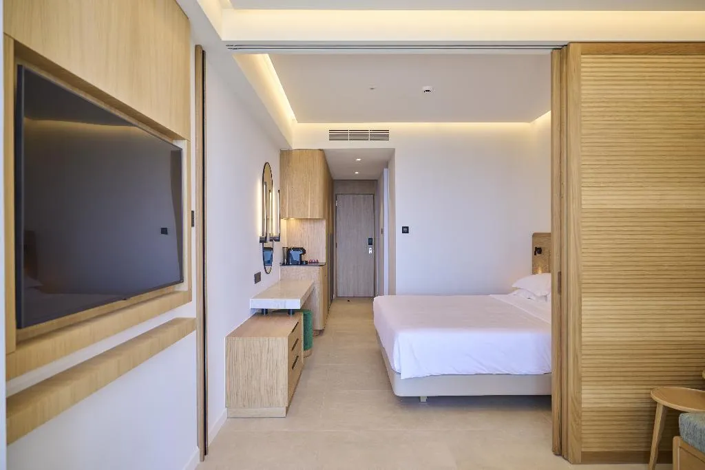 JUNIOR SUITE SEA VIEW Room, Sunrise Emerald, Cyprus