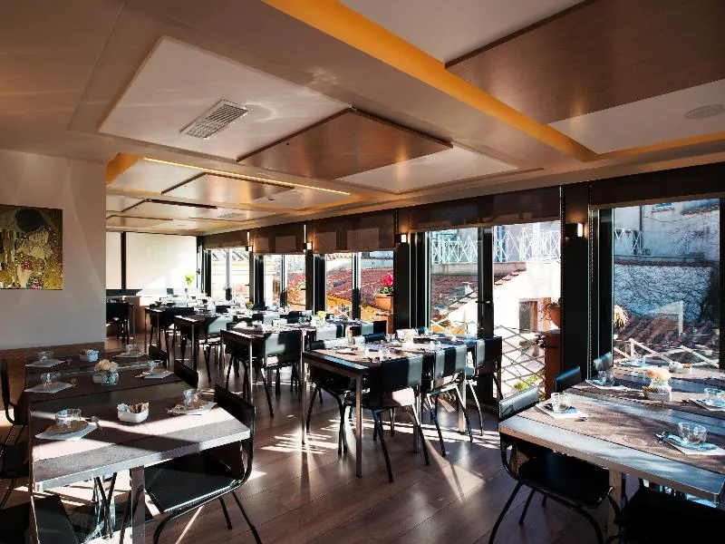 Restaurant, Trevi, Rome