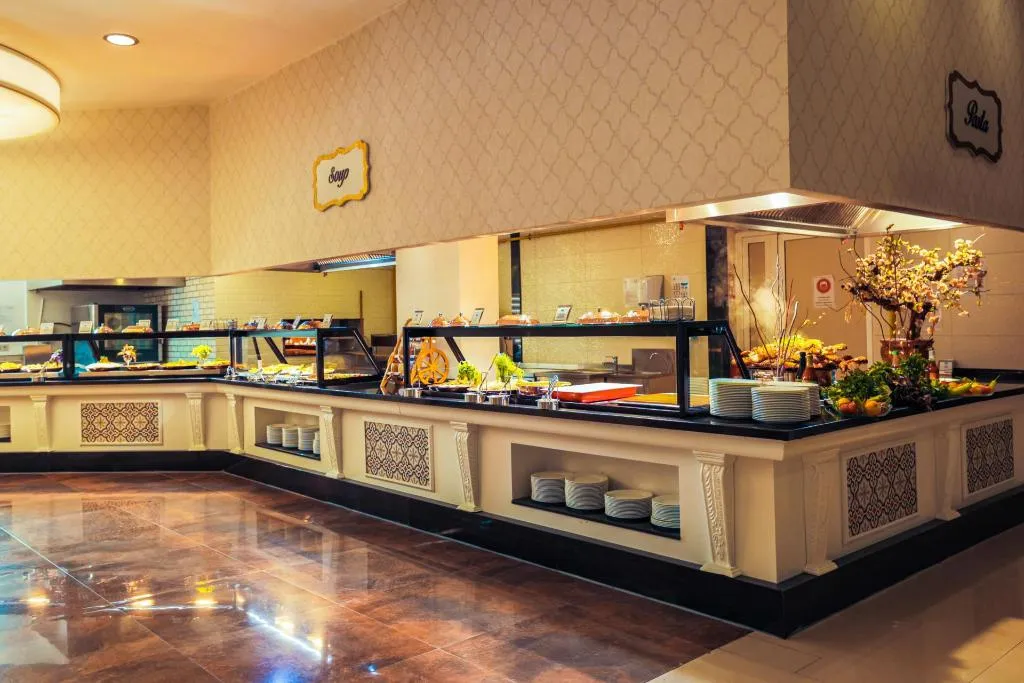 Restaurant, Crystal Prestige Pearl Collection, Antalya