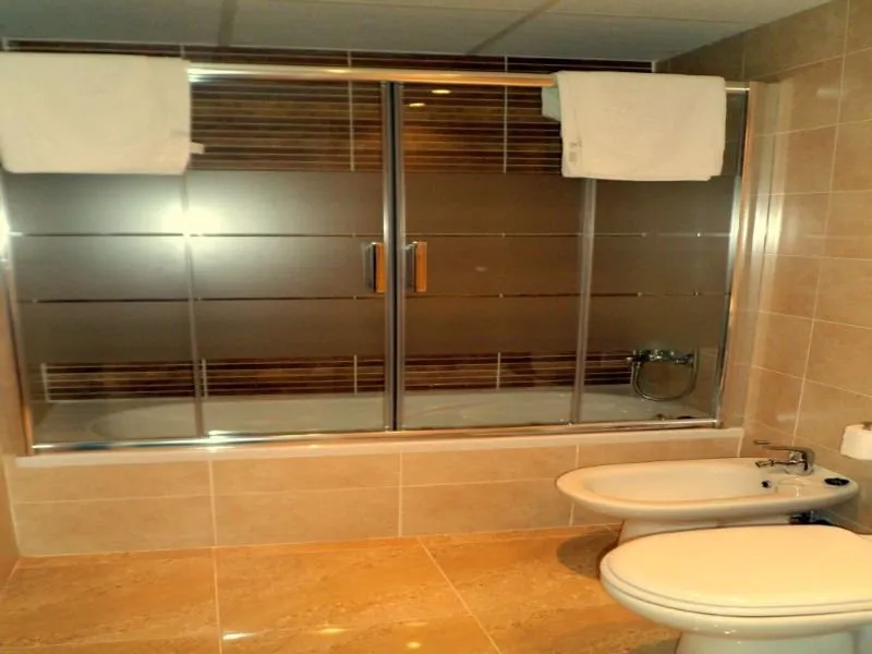 Room, Realrent Jardines de Viveros, Valencia