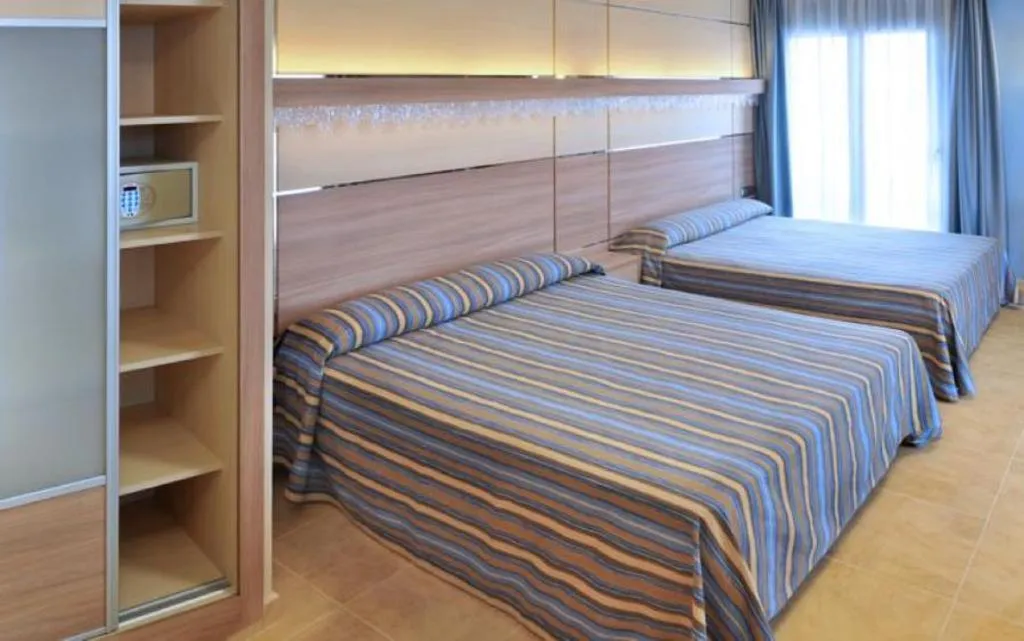 DOUBLE STANDARD Room, Hotel Alhambra, Costa Brava