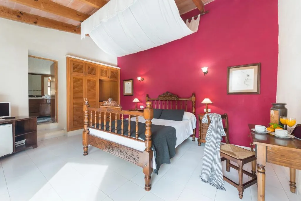 FAMILY ROOM STANDARD Room, Rural Son Jorda, Majorca