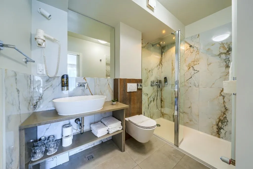 JUNIOR SUITE WITH BALCONY Room, Alkar, Split