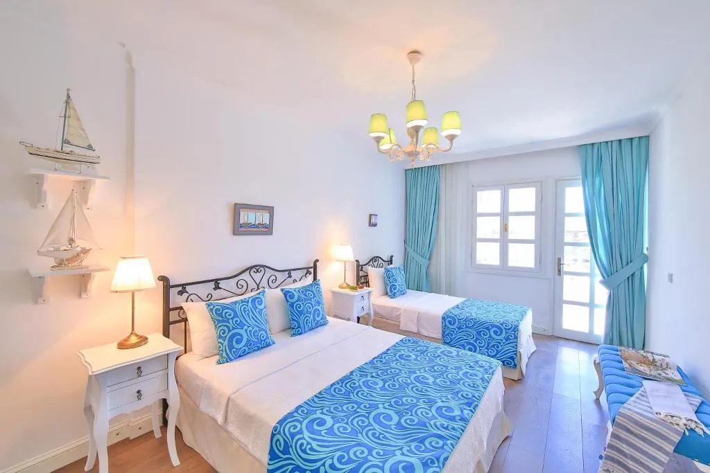 TRIPLE STANDARD Room, Alacati Sorf Hotel, Izmir