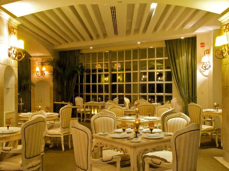 Restaurant, Sandos Cancun All Inclusive - Adults Only, Cancun Area