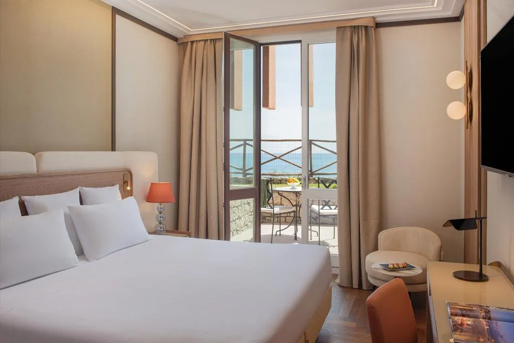 DOUBLE PREMIUM GARDEN VIEW Room, UNA HOTELS Capotaormina, Taormina