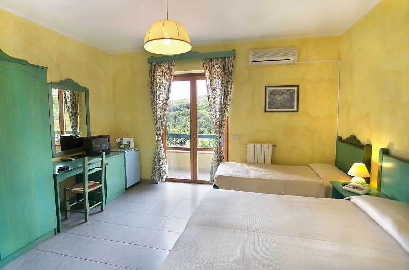 Room, Smeraldo, Olbia