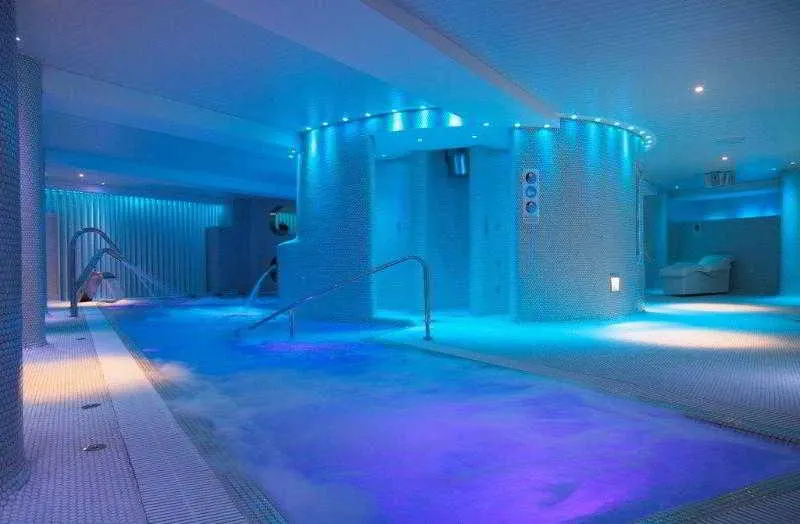 Sports and Entertainment, Ambassador Playa I, Costa Blanca