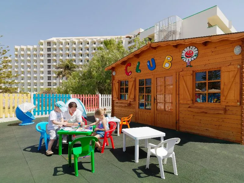Sports and Entertainment, H10 las Palmeras, Tenerife