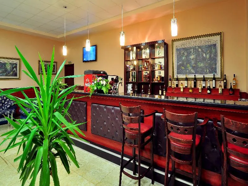 Lobby, Paradise Green Park, Varna