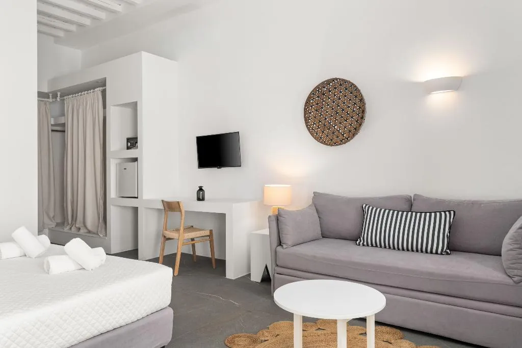 SUITE DELUXE WITH JACUZZI Room, Mr & Mrs White Tinos, Mykonos
