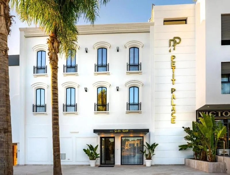 SUITE DELUXE TWO BEDS Room, Petit Palace Suites Hotel, Agadir