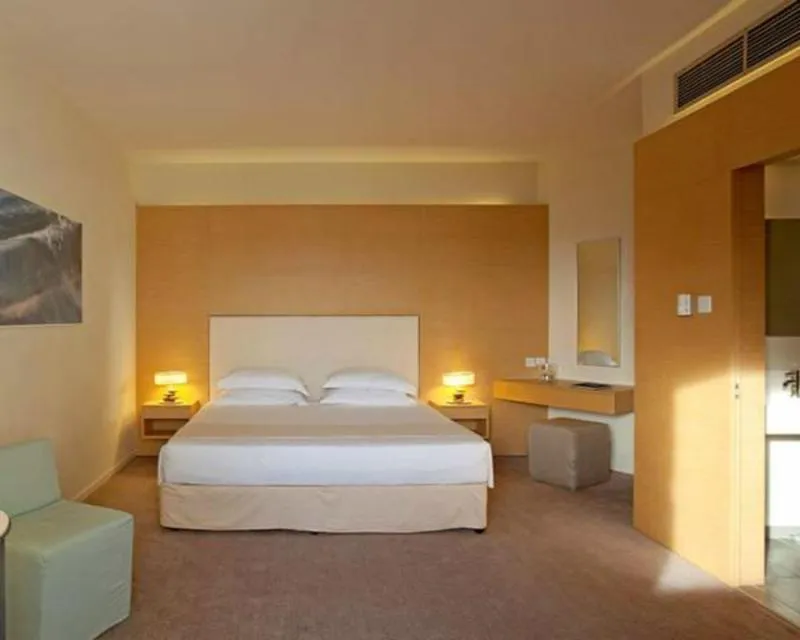 TRIPLE SEA VIEW Room, Capo Bay, Cyprus