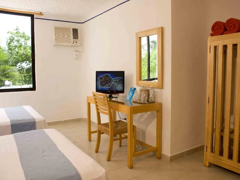 SINGLE STANDARD Room, Sotavento Hotel & Yacht Club Cancun, Cancun Area