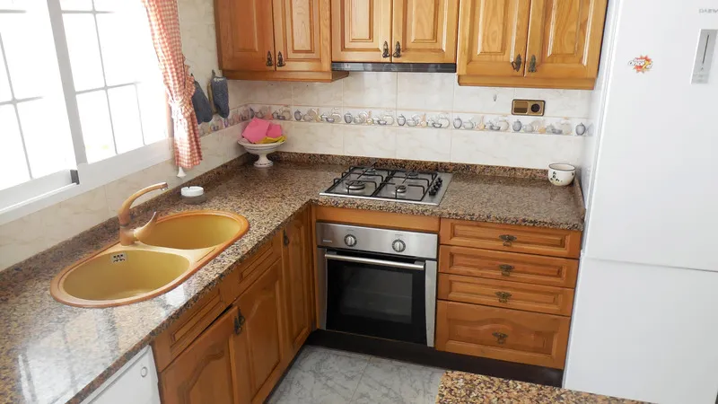 STUDIO CAPACITY 6 Room, Apartamentos Voramar 3000, Valencia