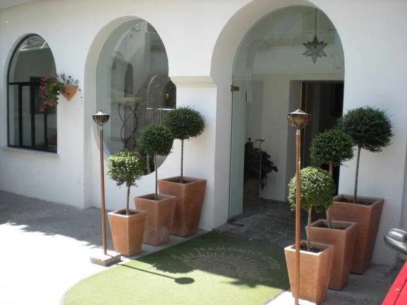 Lobby, Tramonto D'oro, Naples
