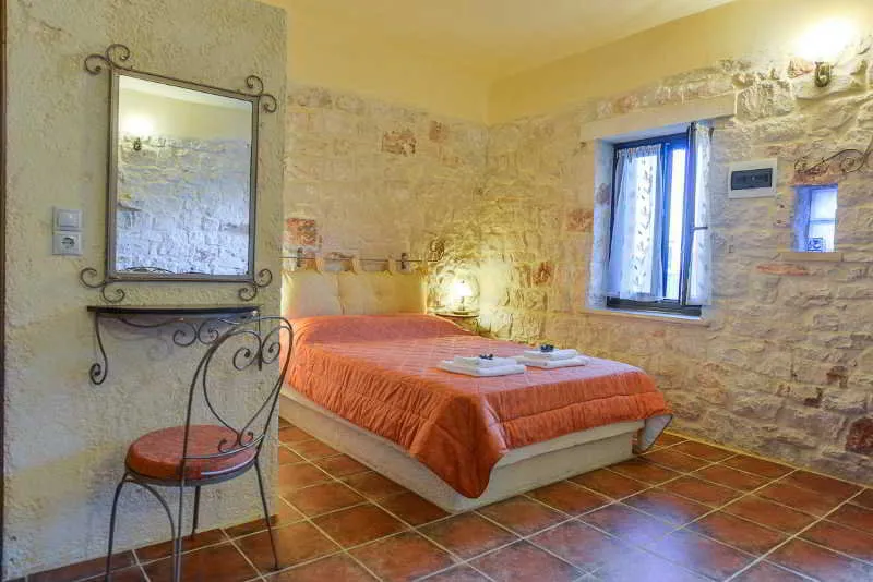 Room, Dante's Maisonettes, Zante