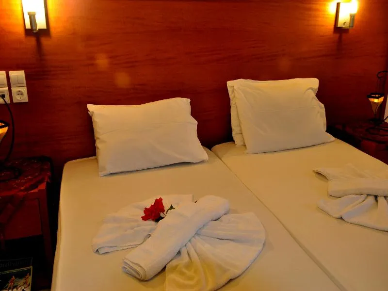 STUDIO STANDARD Room, Haris Apartments, Crete