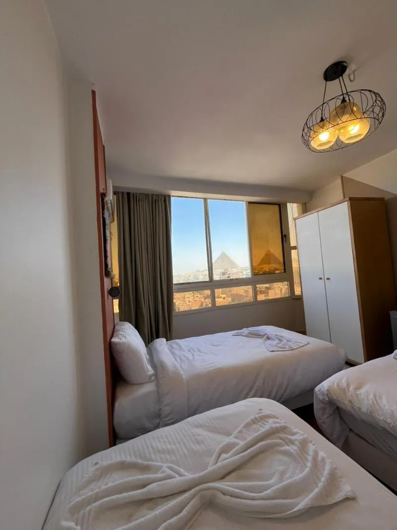 TRIPLE DELUXE ONE BEDROOM Room, Rafif Hotel, Cairo