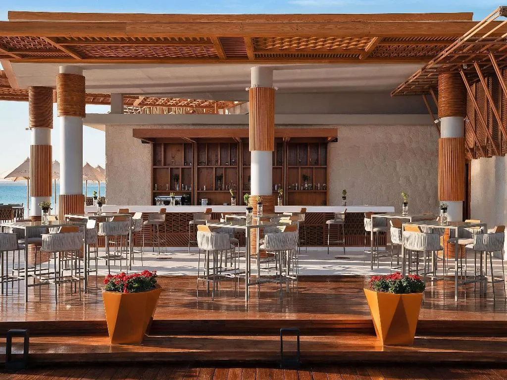 Bar, Magawish Village & Resort, Red Sea Riviera