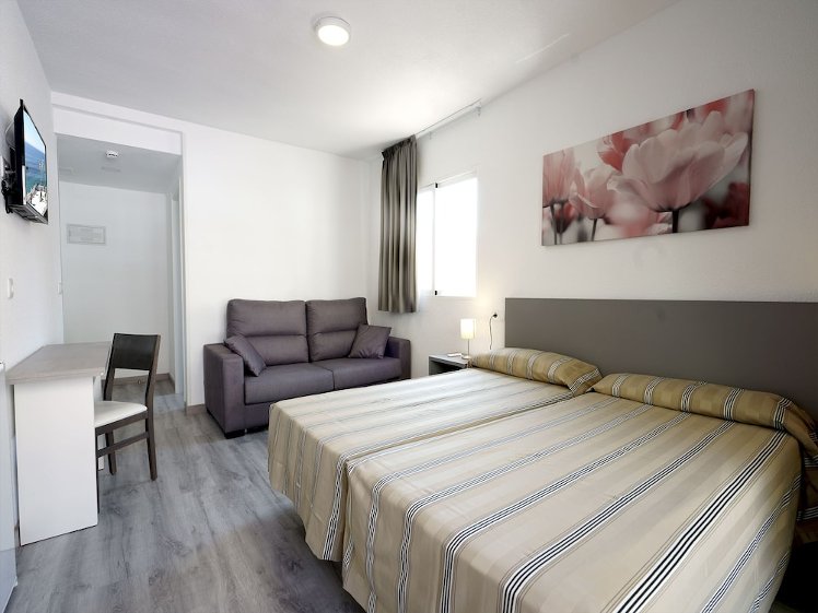 Hostal Anna Benidorm, Costa Blanca