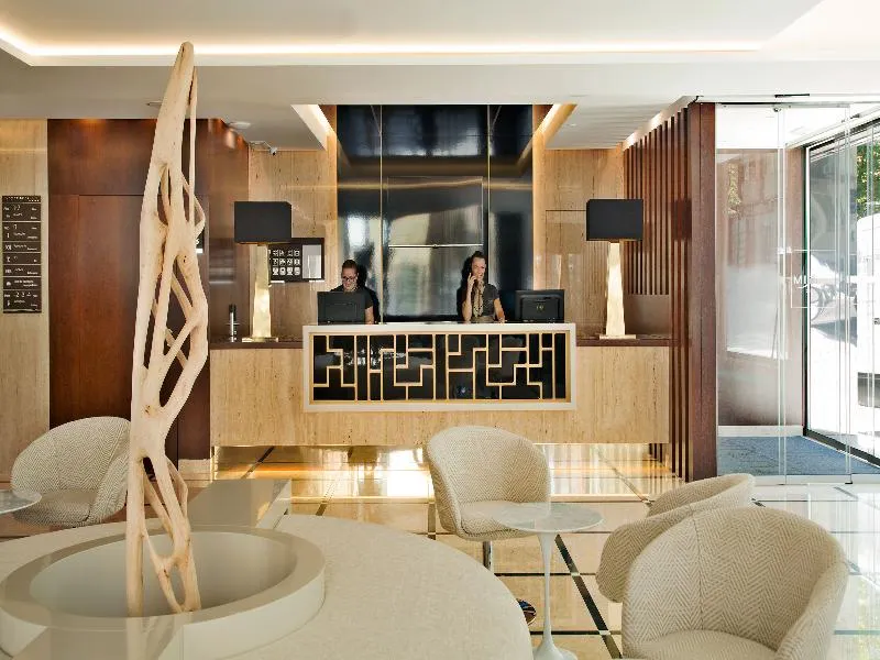 Lobby, Turim Saldanha, Lisbon
