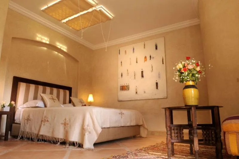 FAMILY ROOM QUEEN SIZE BED Room, Riad Les Hibiscus, Marrakech