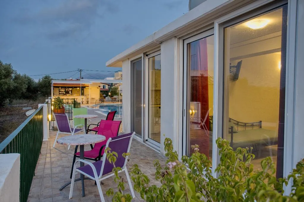 STUDIO SUPERIOR Room, Bellino Apartments, Crete