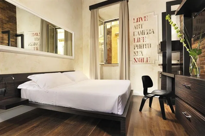 Room, Relais Orso, Rome