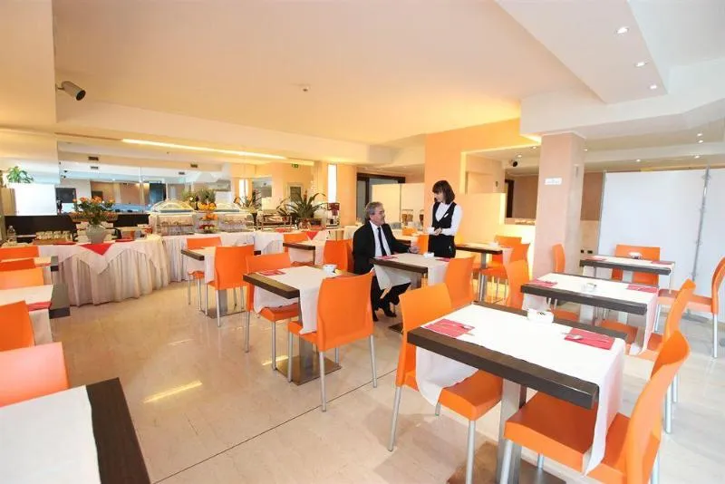 Restaurant, Golf Hotel, Milan