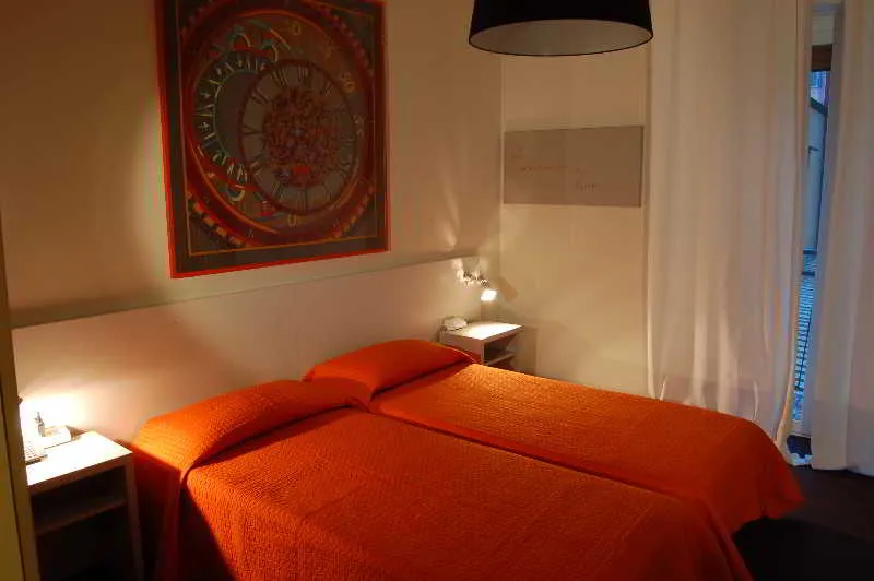 Room, Residence Pian della Nave, Milan