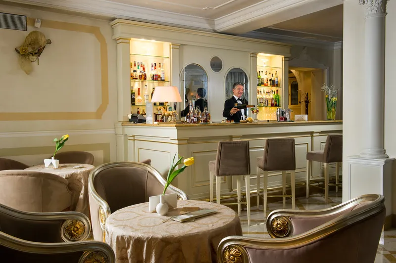 Bar, Carlton on the Grand Canal, Venice
