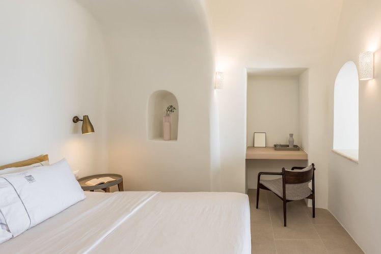 Oia Castle Luxury Suites, Santorini