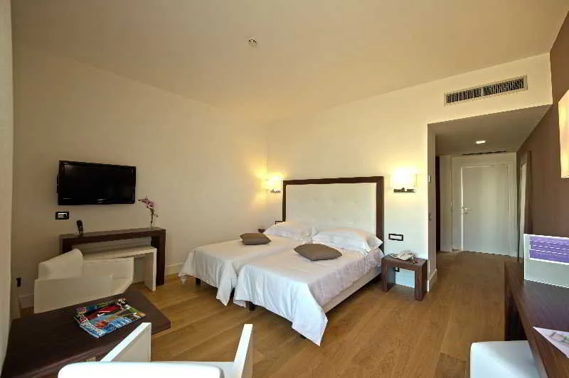 Room, Dolce by Wyndham Siracusa I Monasteri Golf & Spa, Catania