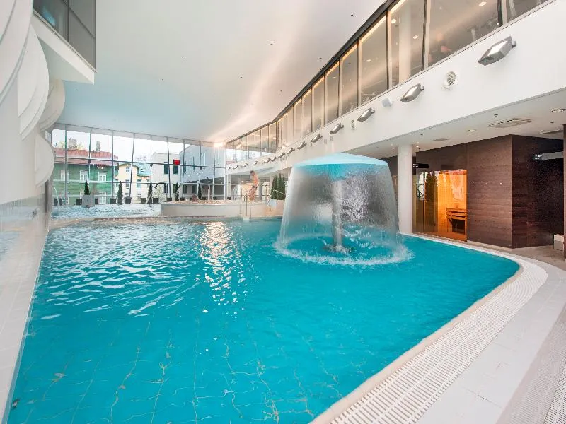 Pool, Park Inn by Radisson Meriton Conference&Spa Hotel, Tallinn