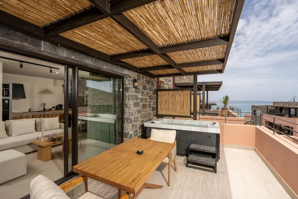 SUITE ONE BED Room, Volta Seaside Boutique Hotel, Crete