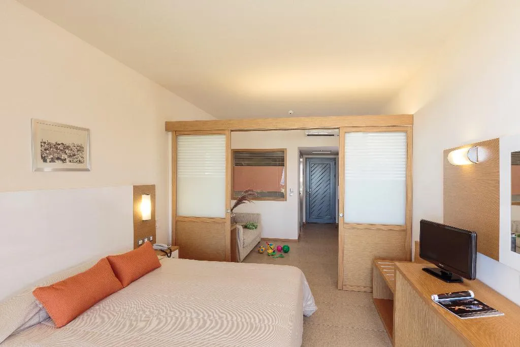 FAMILY ROOM GARDEN VIEW Room, Princess Sun, Rhodes