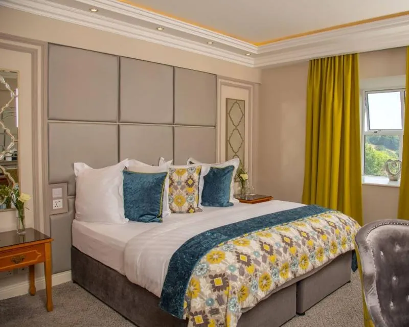 Room, Cork's Vienna Woods Hotel and Villas, Cork